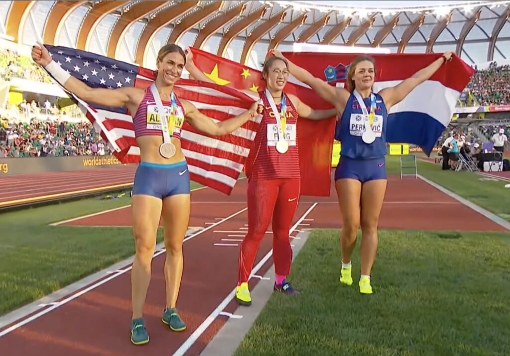 Dsc 47 EUGENE 2022 Women discus final round per round DL Poppe